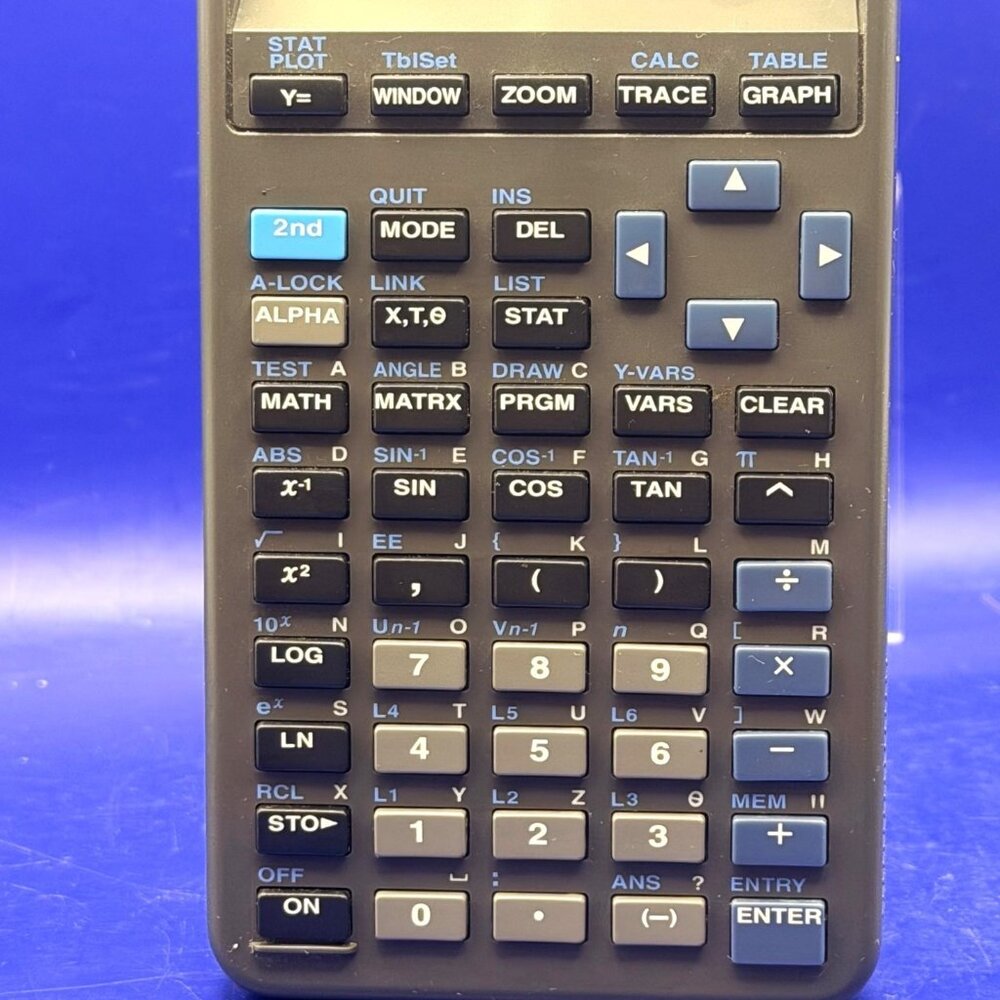 Texas Instruments TI‑82 Graphing Calculator Link Cable Tested 1991 Scratch READ! - Picture 10 of 15